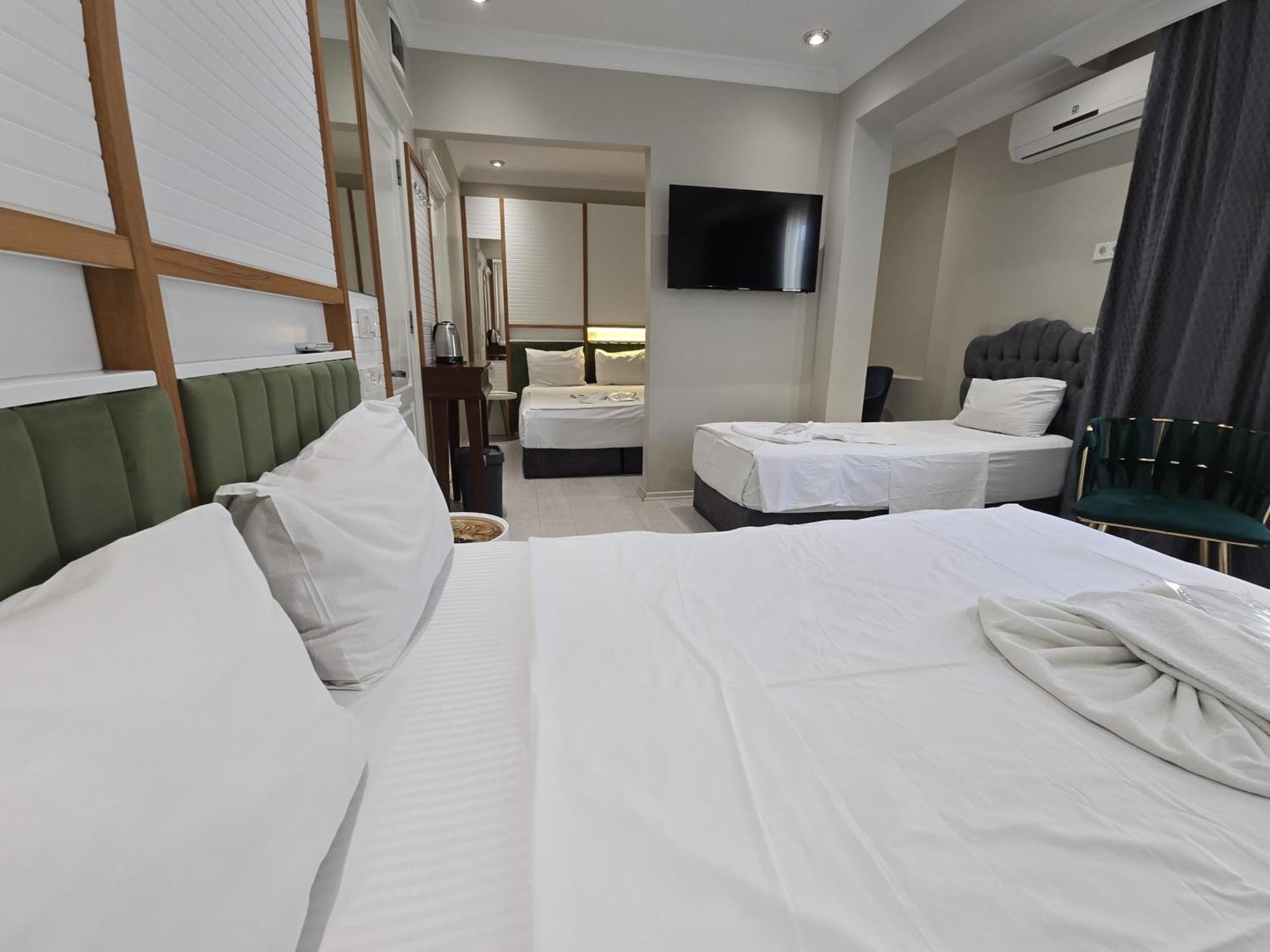 The Empress Theodora Hotel Ll — Photos 1